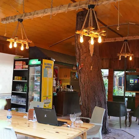 Canario Lodge