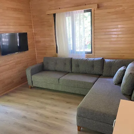 Canario Lodge