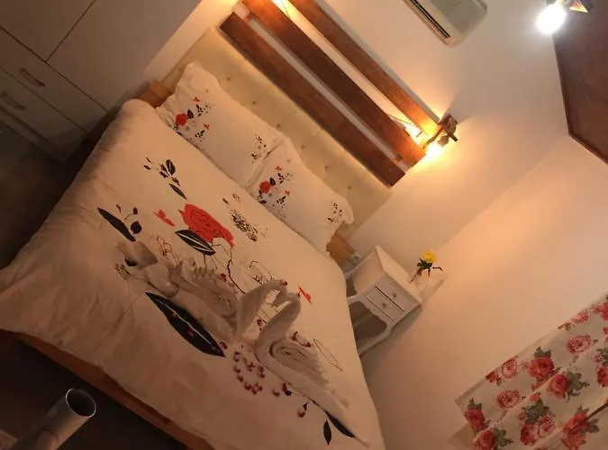 Canario Lodge