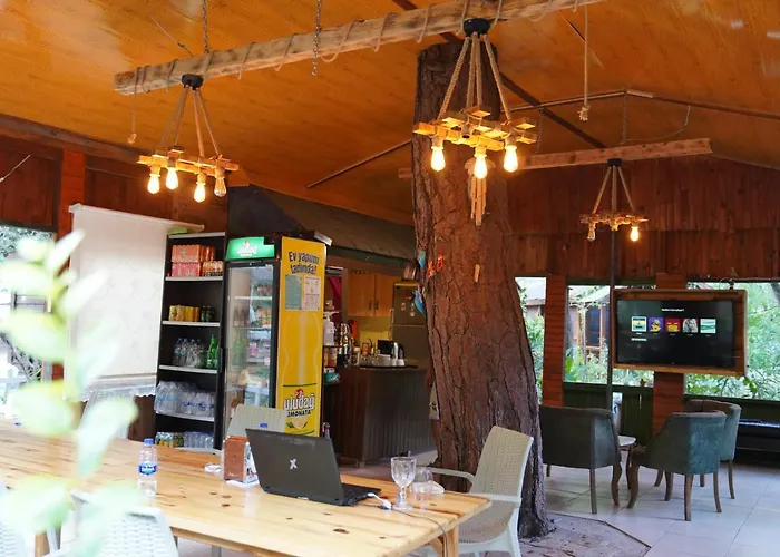 Canario Lodge